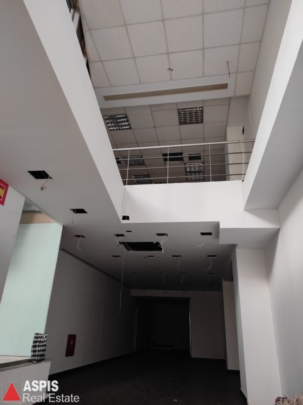 (Προς Ενοικίαση) Επαγγελματικός Χώρος Κατάστημα || Πειραιάς/Πειραιάς - 421 τ.μ, 2.800€