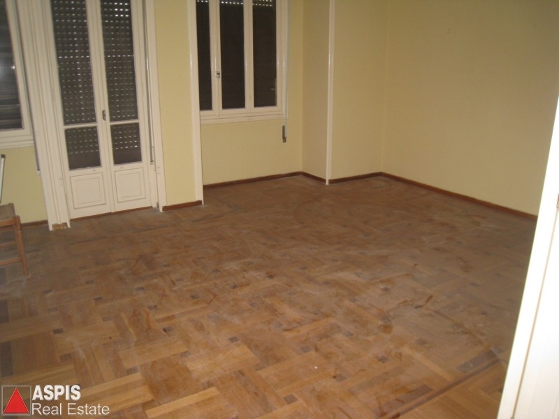 (Προς Πώληση) Κατοικία Πολυκατοικία/Κτίριο || Πειραιάς/Πειραιάς - 335 τ.μ, 7 Υ/Δ, 500.000€