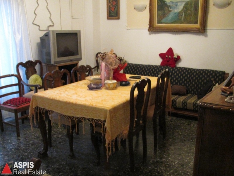 (Προς Πώληση) Κατοικία Συγκρότημα κατοικιών || Πειραιάς/Πειραιάς - 288 τ.μ, 5 Υ/Δ, 200.000€