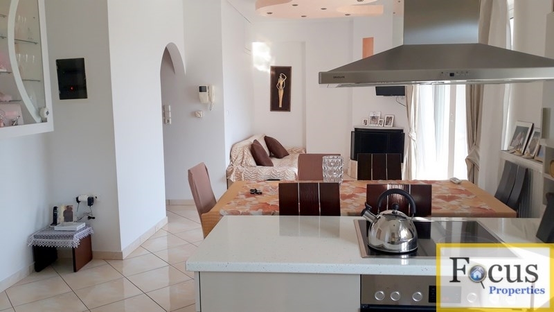 (For Sale) Residential Floor Apartment || Piraias/Keratsini - 70 Sq.m, 2 Bedrooms, 165.000€ Photo 