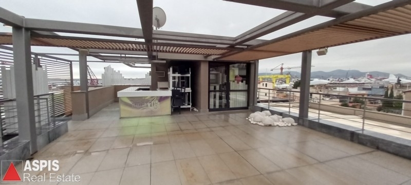 (For Sale) Commercial Retail Shop || Piraias/Perama - 591 Sq.m, 850.000€ Photo 