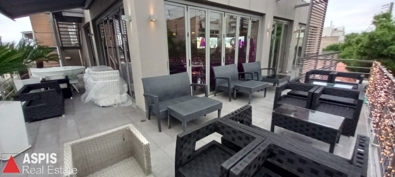 (For Sale) Commercial Retail Shop || Piraias/Perama - 591 Sq.m, 850.000€ Photo 