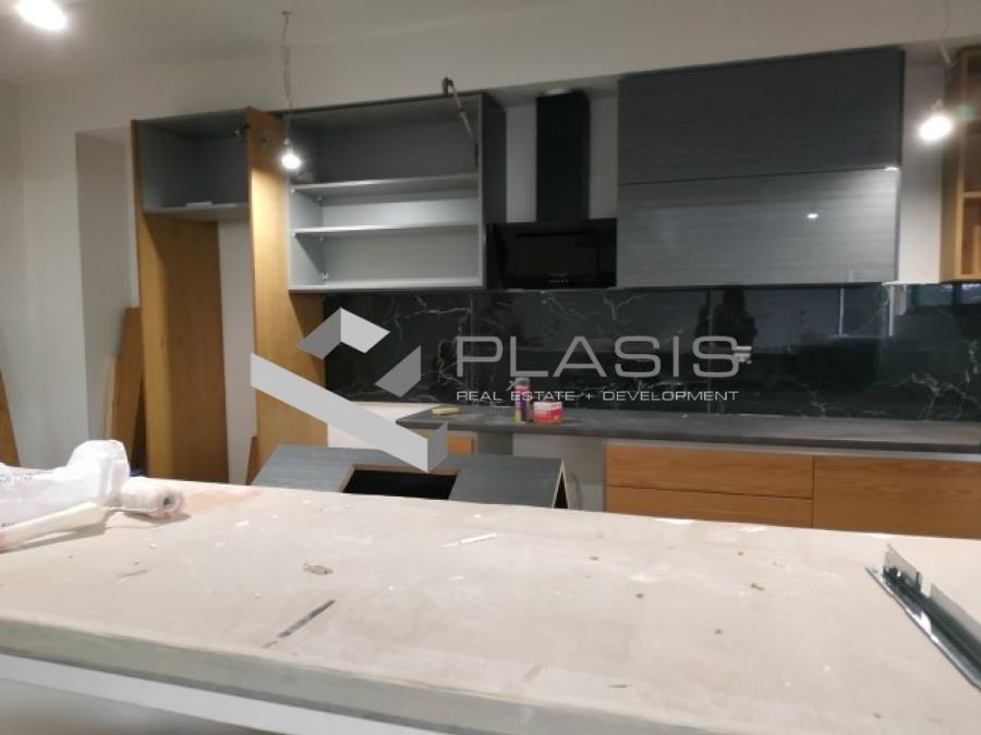 (Προς Πώληση) Κατοικία Διαμέρισμα || Αθήνα Δυτικά/Πετρούπολη - 170 τ.μ, 3 Υ/Δ, 135.000€