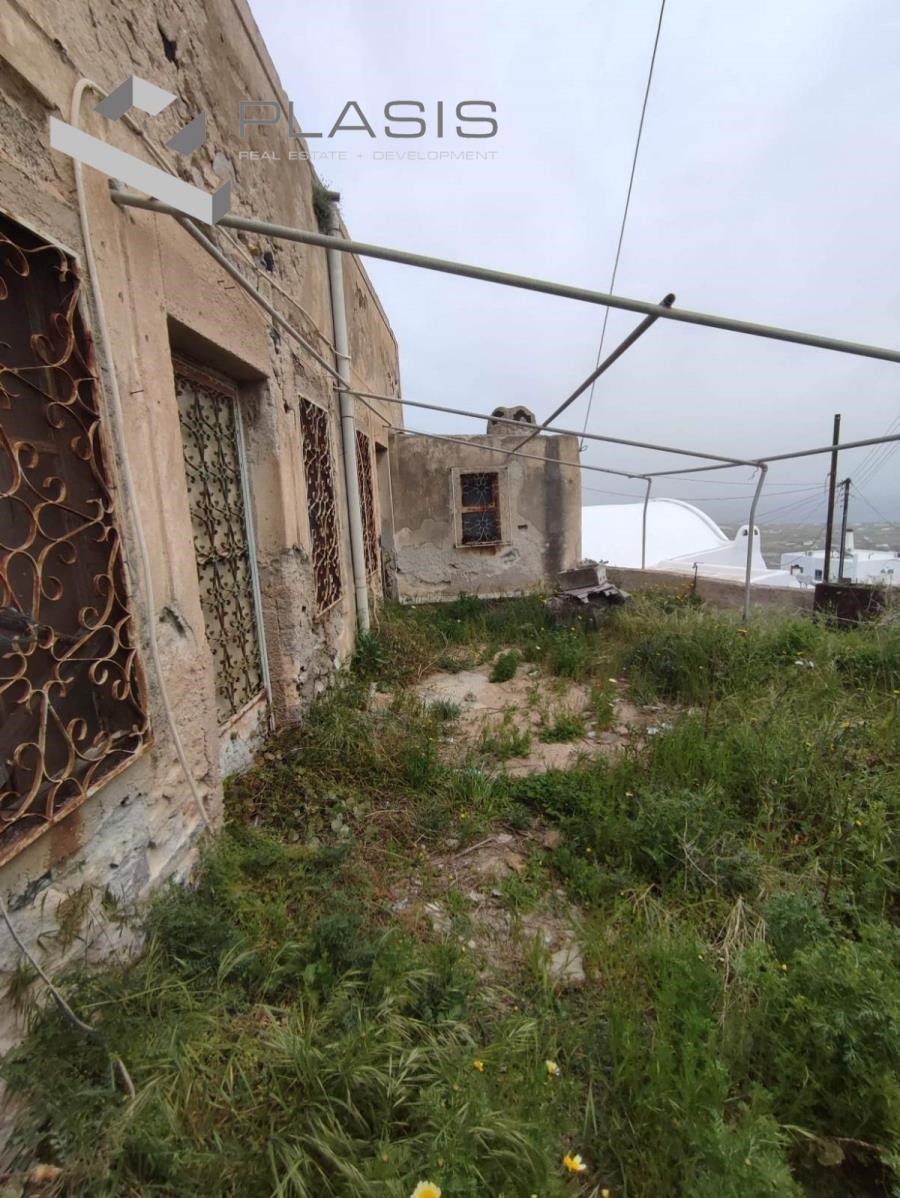 (For Sale) Residential Detached house || Cyclades/Santorini-Thira - 130 Sq.m, 3 Bedrooms, 300.000€