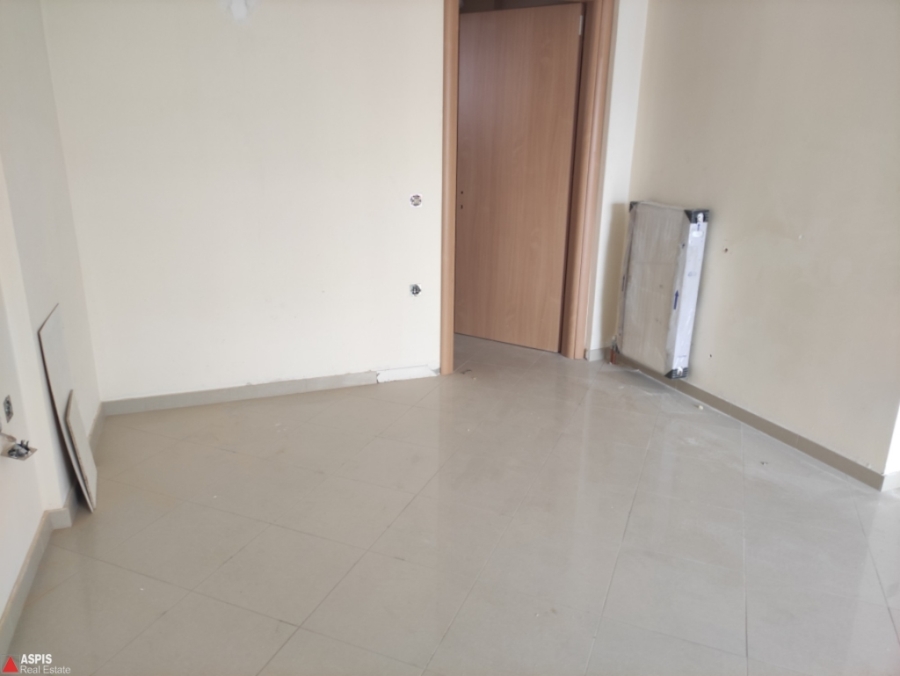 (For Sale) Residential Building || Piraias/Piraeus - 373 Sq.m, 7 Bedrooms, 750.000€ Photo 