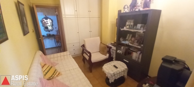 (Προς Πώληση) Κατοικία Οροφοδιαμέρισμα || Πειραιάς/Πειραιάς - 81 τ.μ, 2 Υ/Δ, 170.000€ Φωτογραφία 