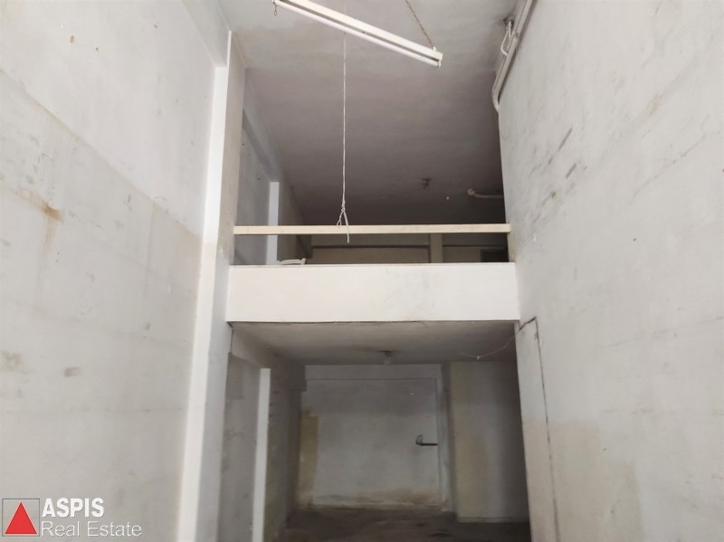 (For Sale) Commercial Retail Shop || Piraias/Piraeus - 80 Sq.m, 70.000€