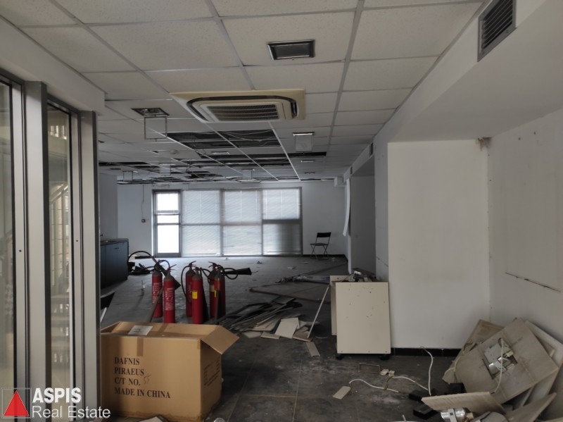 (Προς Ενοικίαση) Επαγγελματικός Χώρος Γραφείο || Πειραιάς/Πειραιάς - 94 τ.μ, 600€ Φωτογραφία 