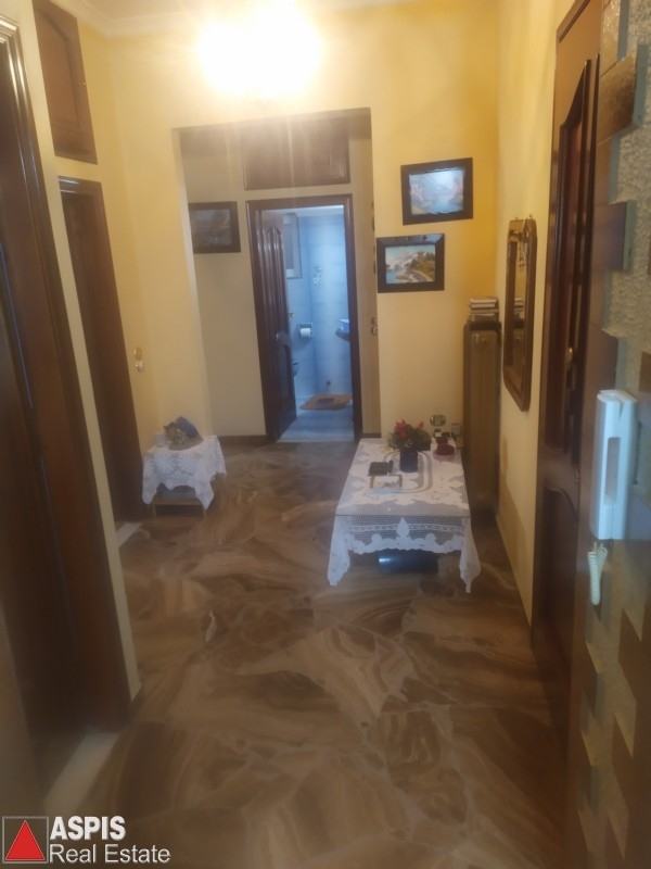 (For Sale) Residential Floor Apartment || Piraias/Keratsini - 132 Sq.m, 3 Bedrooms, 176.000€ Photo 