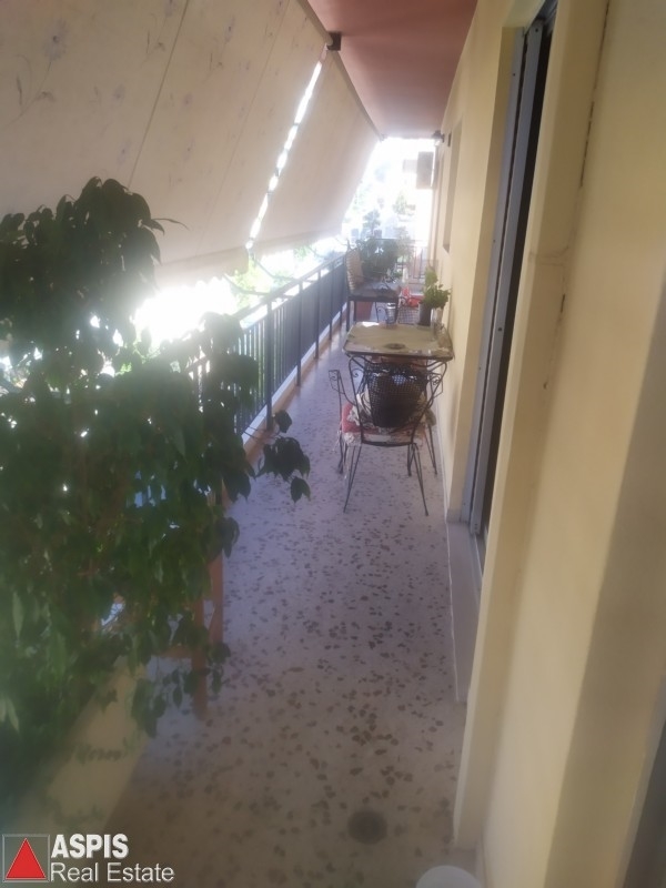 (For Sale) Residential Floor Apartment || Piraias/Keratsini - 132 Sq.m, 3 Bedrooms, 176.000€ Photo 