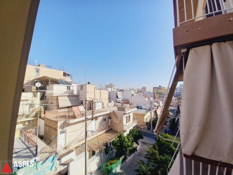 (For Sale) Residential Floor Apartment || Piraias/Piraeus - 74 Sq.m, 1 Bedrooms, 130.000€ Photo 