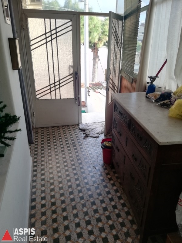 (Προς Πώληση) Κατοικία Μονοκατοικία || Πειραιάς/Νίκαια - 53 τ.μ, 2 Υ/Δ, 70.000€ Φωτογραφία 