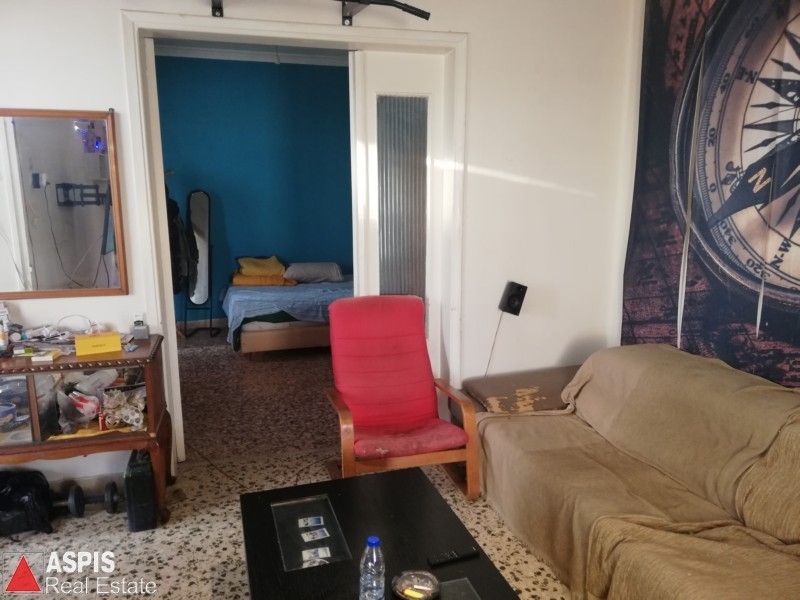 (Προς Πώληση) Κατοικία Μονοκατοικία || Πειραιάς/Νίκαια - 53 τ.μ, 2 Υ/Δ, 70.000€ Φωτογραφία 
