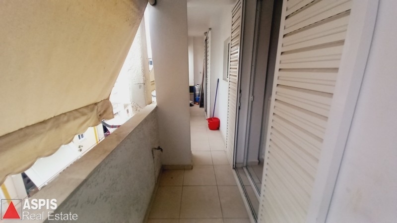 (For Sale) Residential Apartment || Piraias/Piraeus - 75 Sq.m, 2 Bedrooms, 185.000€ Photo 