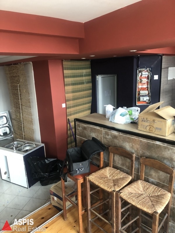 (For Sale) Commercial Retail Shop || Piraias/Piraeus - 72 Sq.m, 75.000€ Photo 