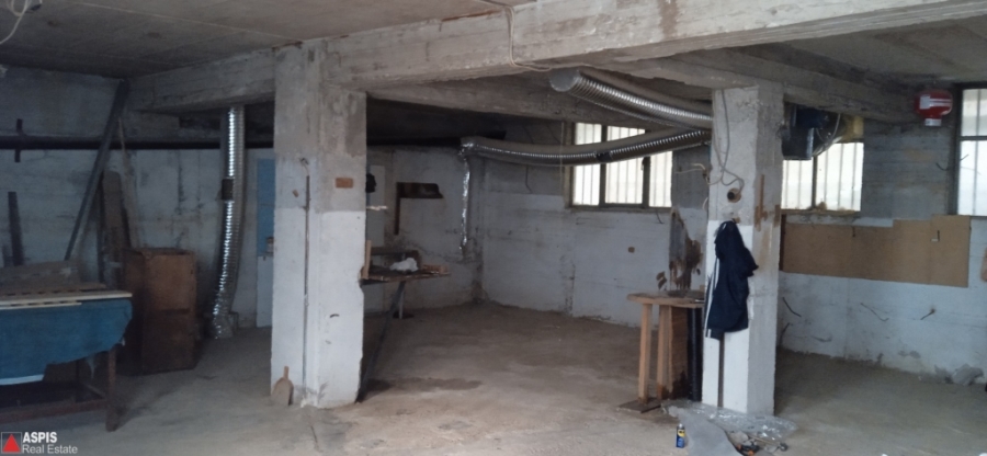 (For Rent) Commercial Warehouse || Piraias/Keratsini - 105 Sq.m, 300€