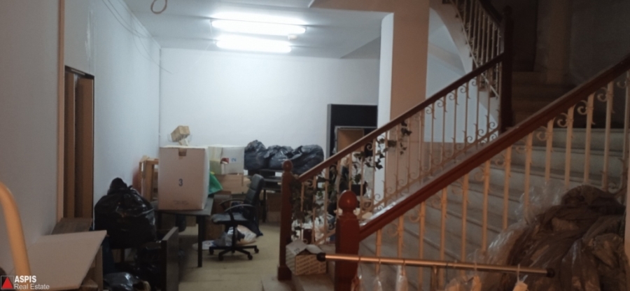 (Προς Ενοικίαση) Επαγγελματικός Χώρος Κτίριο || Πειραιάς/Πειραιάς - 1.200 τ.μ, 14.000€ Φωτογραφία 