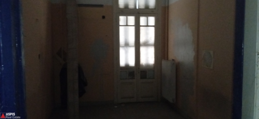 (Προς Ενοικίαση) Επαγγελματικός Χώρος Κτίριο || Πειραιάς/Πειραιάς - 1.200 τ.μ, 14.000€ Φωτογραφία 