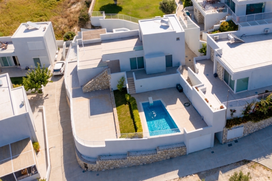 House in Magnisia - view 1