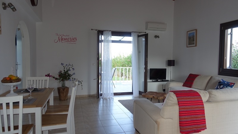 House in Mesi - Image 4