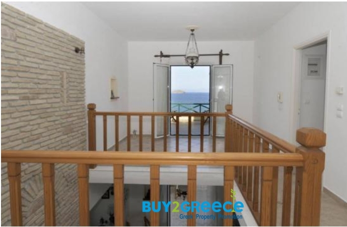 (For Sale) Residential Maisonette || Cyclades/Syros-Ano Syros - 280 Sq.m, 4 Bedrooms, 590.000€ ||| ID :1105903-9