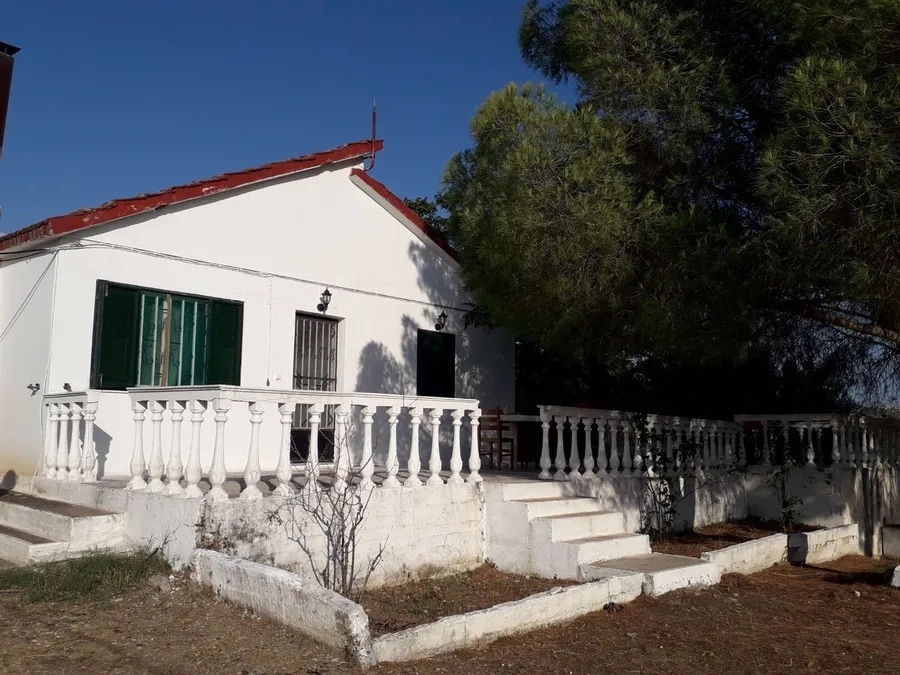 (For Sale) Residential Detached house || Aitoloakarnania/Amfilochia - 75 Sq.m, 3 Bedrooms, 75.000€ ||| ID :1348483