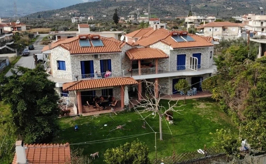 (For Sale) Residential Detached house || Fokida/Tolofono - 400 Sq.m, 8 Bedrooms, 815.000€ ||| ID :1367127