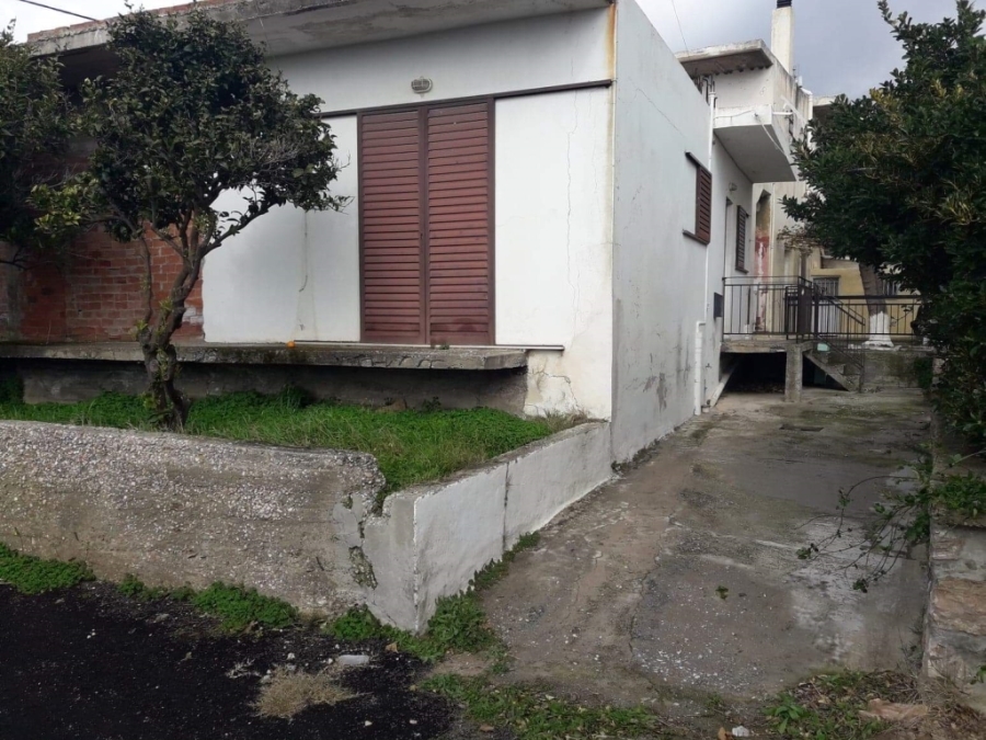 (For Sale) Residential Detached house || Evoia/Karystos - 119 Sq.m, 2 Bedrooms, 80.000€ ||| ID :1441076-6