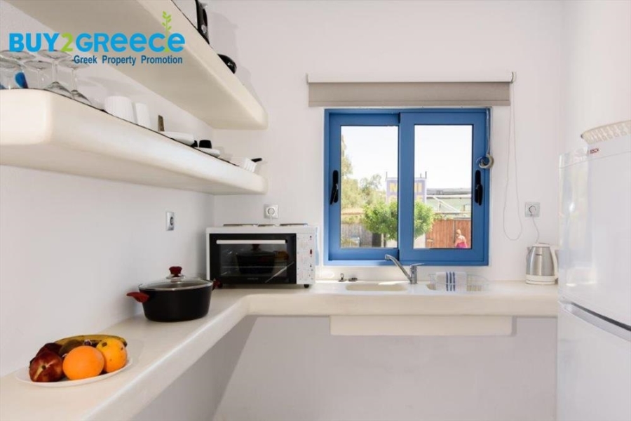 (For Sale) Residential Detached house || Cyclades/Santorini-Thira - 70 Sq.m, 2 Bedrooms, 950.000€ ||| ID :1502748-6