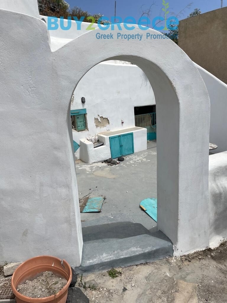 (For Sale) Residential Detached house || Cyclades/Santorini-Thira - 400 Sq.m, 3 Bedrooms, 670.000€ ||| ID :1542747-3