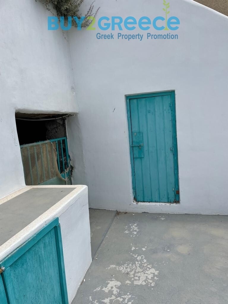 (For Sale) Residential Detached house || Cyclades/Santorini-Thira - 400 Sq.m, 3 Bedrooms, 670.000€ ||| ID :1542747-5