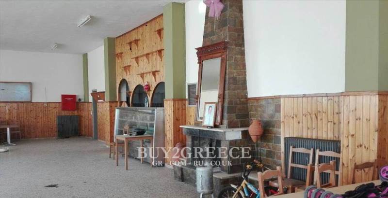 (For Sale) Commercial Retail Shop || Voiotia/Dervenochoria - 450 Sq.m, 150.000€ ||| ID :641489-5