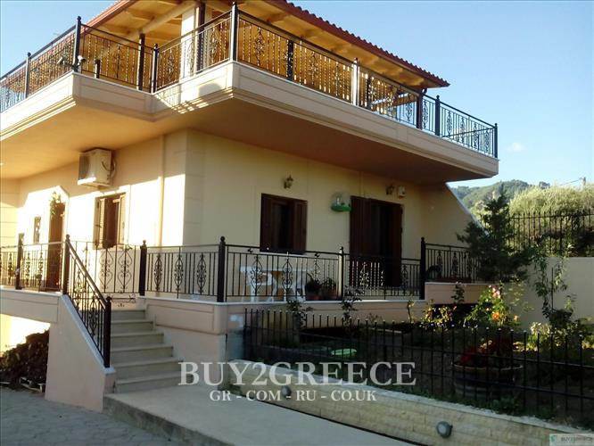 (For Sale) Residential Detached house || Achaia/Aigio - 200 Sq.m, 4 Bedrooms, 350.000€ ||| ID :649312